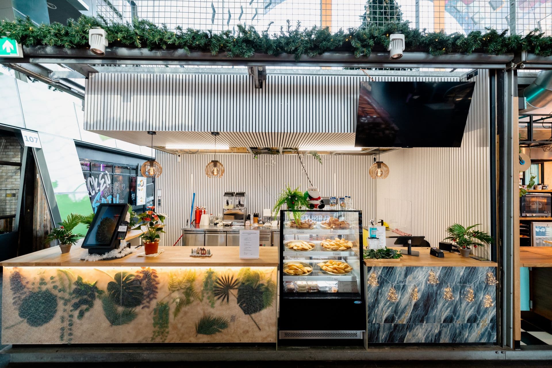 Pastry company ook wel Pastry D'Oro in Markthal Rotterdam
